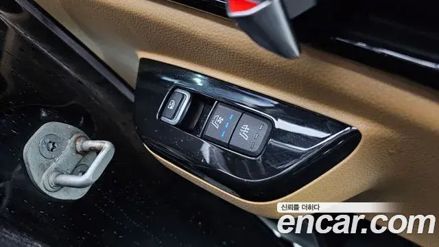 Kia Carnival 2020 — Photo 18/20