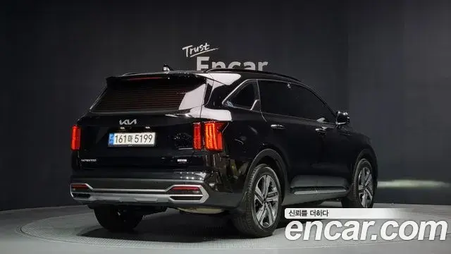 Kia Sorento 2023 — Photo 19/20