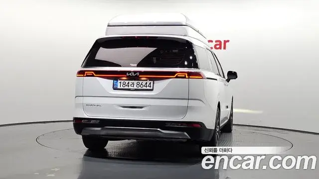 Kia Carnival 2021 — Şəkil 10/20