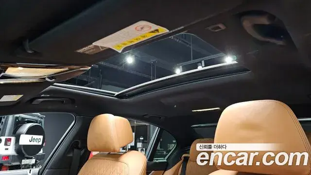 BMW 7 Series 2020 — Photo 15/20