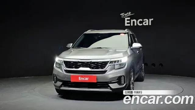 Kia Seltos 2022 — Şəkil 12/20