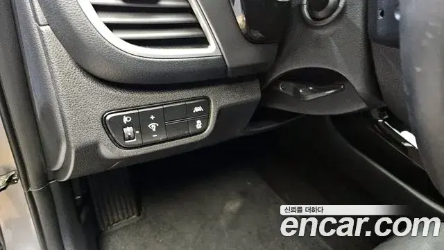Kia Seltos 2022 — Şəkil 6/20