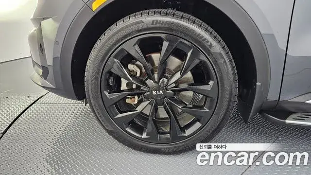 Kia Sorento 2020 — Фото 5/20