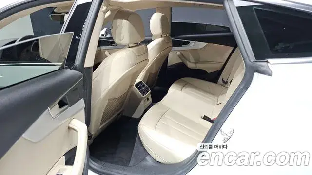 Audi A5 2023 — Şəkil 2/20