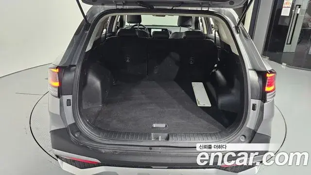 Kia Sportage 2021 — ფოტო 4/20