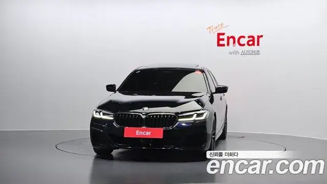 BMW 5 Series 2022 — ფოტო 2/20