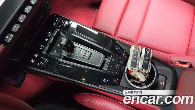 Porsche 911 2025 — Photo 15/21