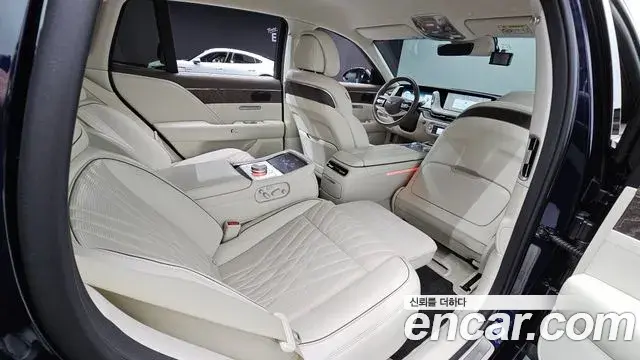 Genesis G90 2022 — Фото 17/20