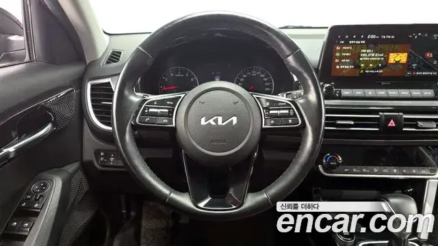 Kia Seltos 2021 — Photo 5/20