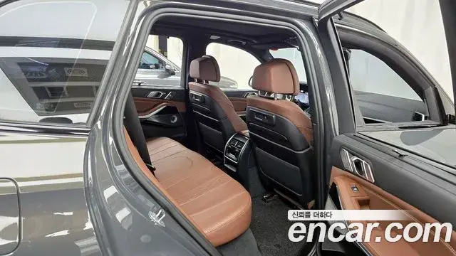 BMW X5 2023 — ფოტო 13/20