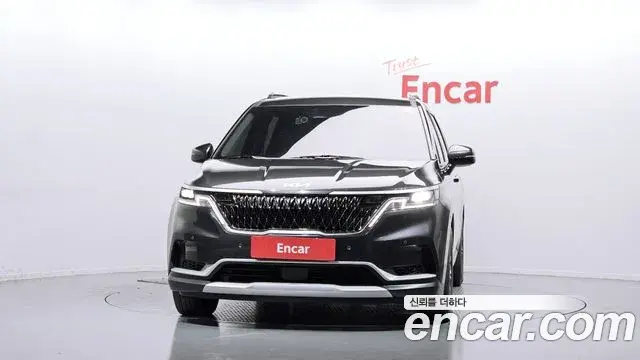 Kia Carnival 2022 — Фото 3/20