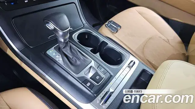 Kia Carnival 2022 — Фото 9/20