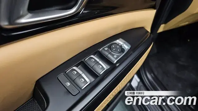 Kia Carnival 2022 — Фото 17/20