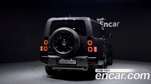 Land Rover Defender 2024 — ფოტო 18/20