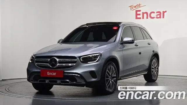Mercedes-Benz GLC-Class 2022 — ფოტო 8/20