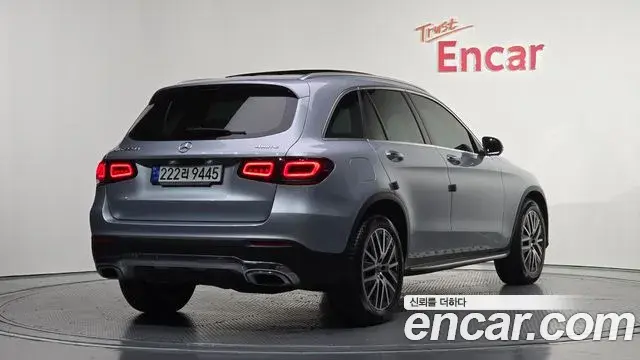 Mercedes-Benz GLC-Class 2022 — ფოტო 19/20