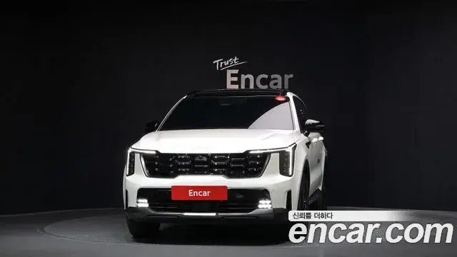 Kia Sorento 2023 — Фото 3/20