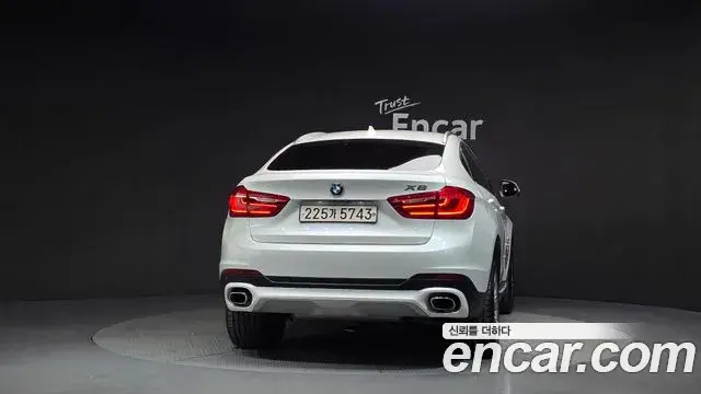 BMW X6 2018 — ფოტო 2/20