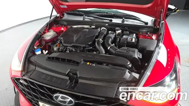 Hyundai Sonata Hybrid 2020 — Şəkil 13/21