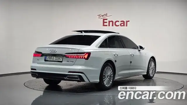 Audi A6 2021 — Photo 12/20