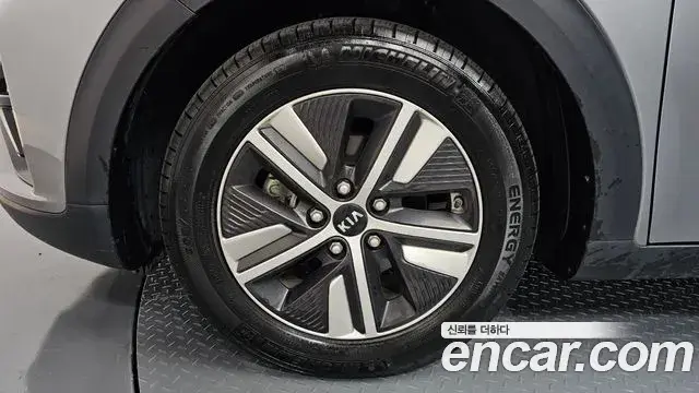Kia Niro 2019 — Photo 10/20
