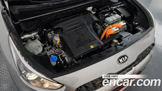 Kia Niro 2019 — Photo 8/20