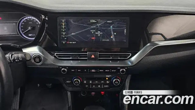 Kia Niro 2019 — Photo 20/20