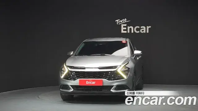 Kia Sportage 2021 — ფოტო 14/20