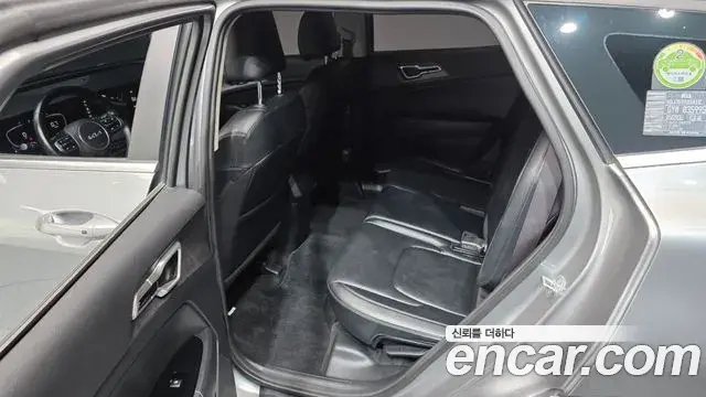 Kia Sportage 2021 — ფოტო 9/20