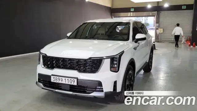 Kia Sorento 2024 — Photo 2/20
