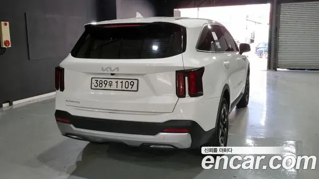 Kia Sorento 2024 — Photo 16/20