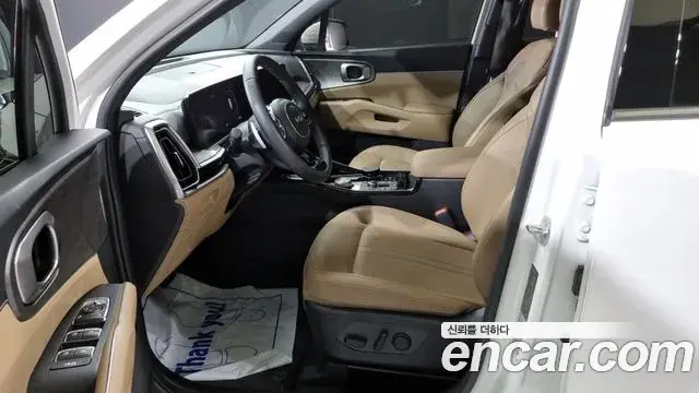 Kia Sorento 2024 — Photo 17/20