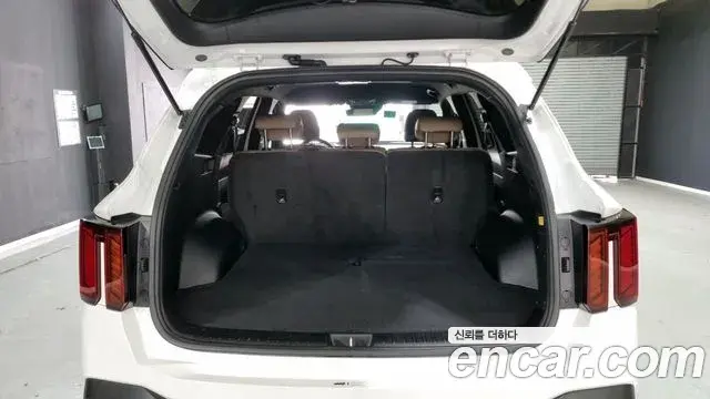 Kia Sorento 2024 — Photo 15/20