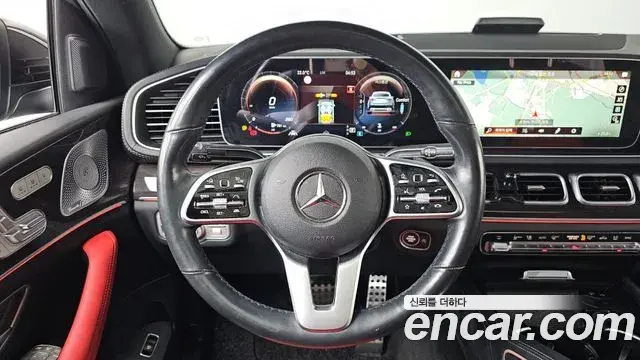 Mercedes-Benz GLE-Class 2021 — ფოტო 4/20