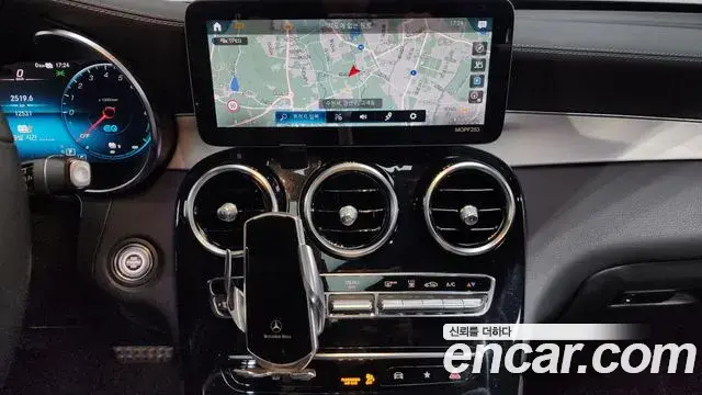 Mercedes-Benz GLC-Class 2022 — ფოტო 5/20