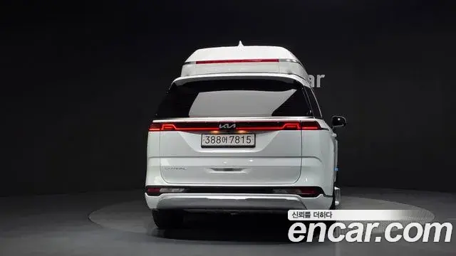 Kia Carnival 2022 — Şəkil 9/20