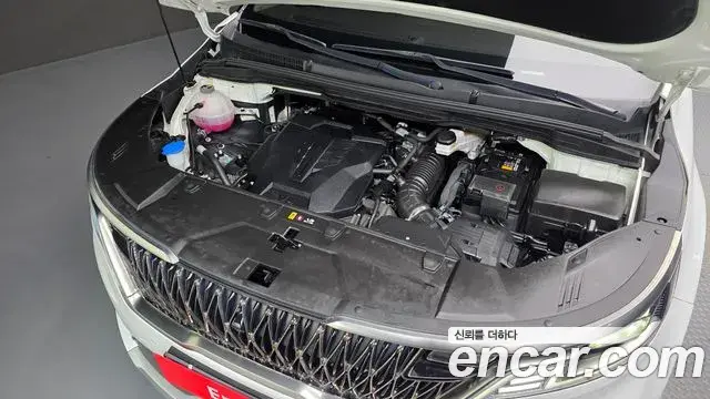 Kia Carnival 2022 — Şəkil 16/20