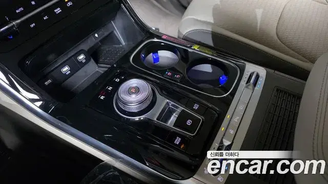 Kia Carnival 2022 — Şəkil 4/20