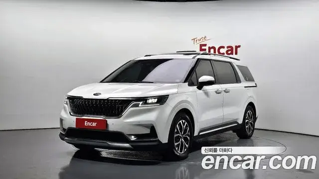 Kia Carnival 2020 — Фото 1/20