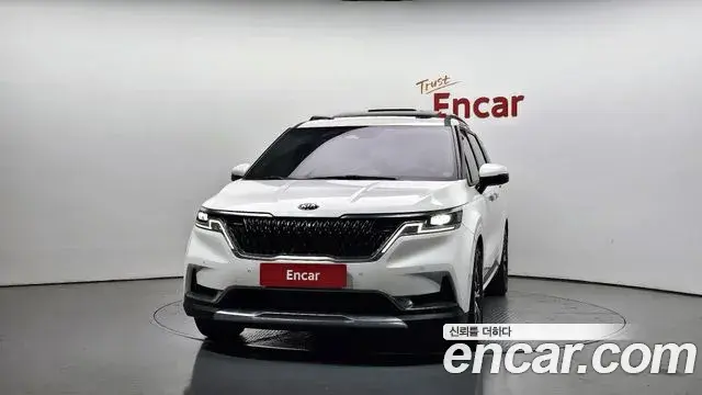 Kia Carnival 2020 — Фото 3/20
