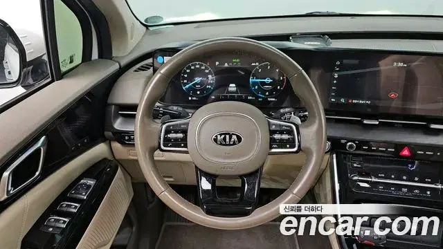 Kia Carnival 2020 — Фото 15/20