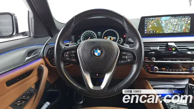 BMW 5 Series 2018 — Şəkil 2/20