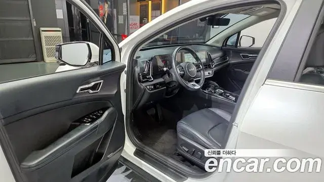 Kia Sportage 2022 — Фото 10/20