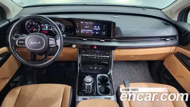 Kia Carnival 2022 — Фото 7/20