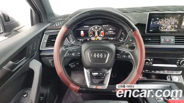 Audi SQ5 2020 — Photo 5/20