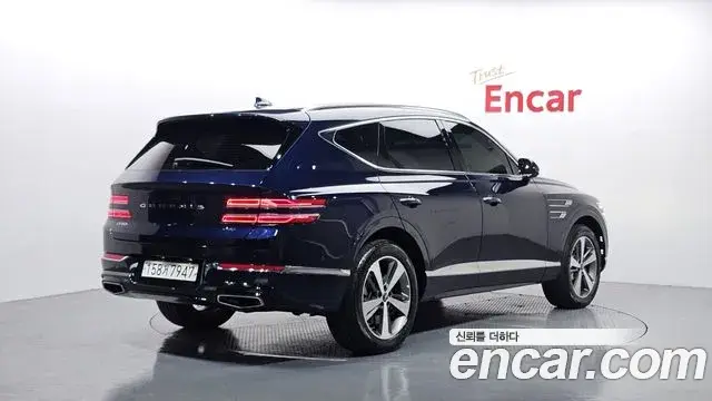 Genesis GV80 2021 — ფოტო 14/20