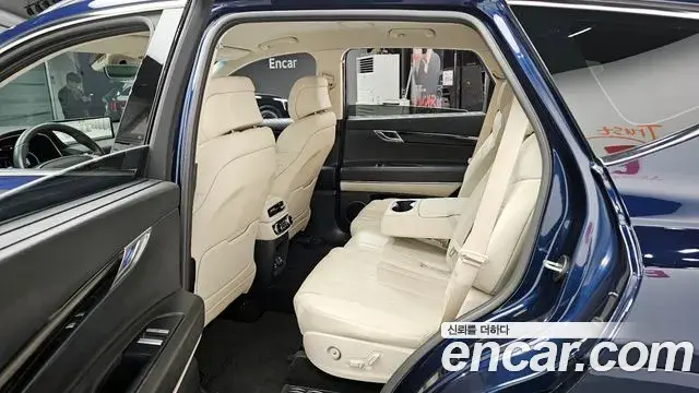 Genesis GV80 2021 — ფოტო 12/20