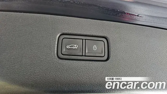 Genesis GV80 2021 — ფოტო 15/20