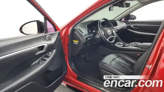 Hyundai Sonata Hybrid 2019 — Şəkil 12/20