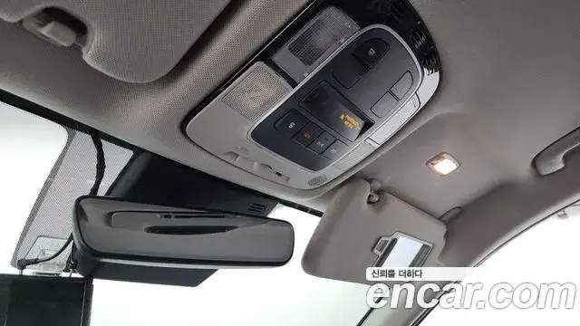 Hyundai Sonata Hybrid 2019 — Şəkil 19/20